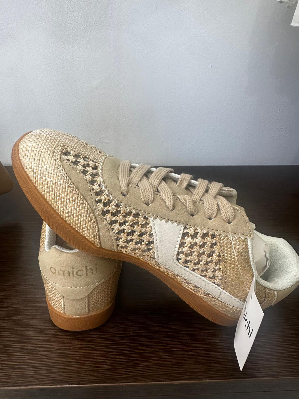 Zapatillas Amichi "Crema"